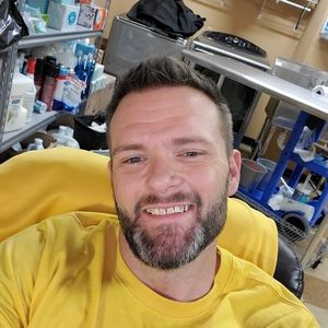 Meet your Posher, Corey